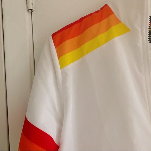 Wilson via Forever21 size small retro windbreaker NWT - Picture 7 of 9